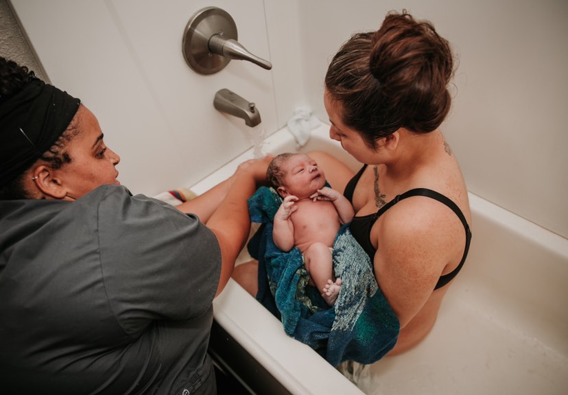 why choose a midwife journey birth center texas. waterbirth with midwife.
